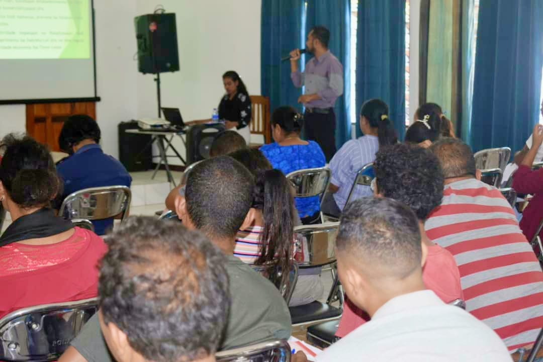 Munisipiu Covalima; 08 de Novembro 2023! Aliansa Nasionál Controlu Tabaco Timor-Leste (ANCT-TL) ho Autoridade Munispiu Covalima realiza aktividade treinamentu ba vendedores komprimenta dekretu Lei nú.14/2016 Rejime do Kontrolu Tabaku.
